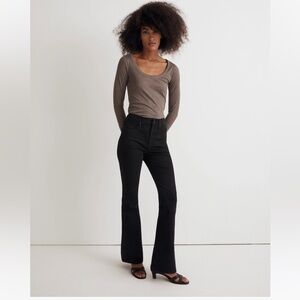 Madewell Petite Skinny Flare Jean in Black Frost